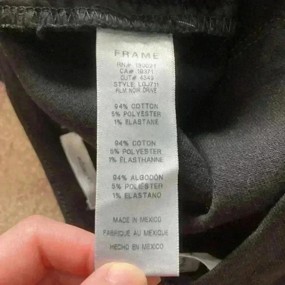Frame le garçon black distressed jeans in size 27 - Picture 8 of 8